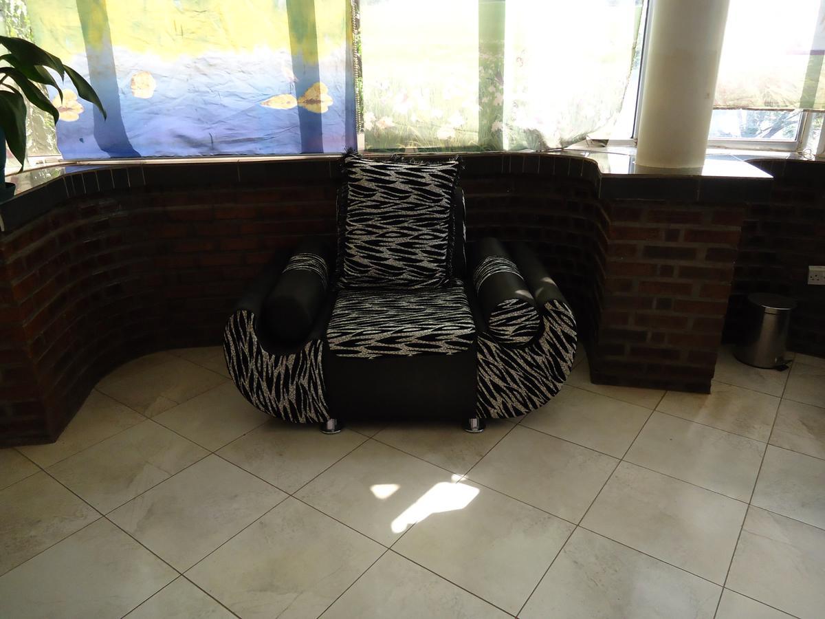 Snow View Hotel Boma la Ngombe Екстериор снимка