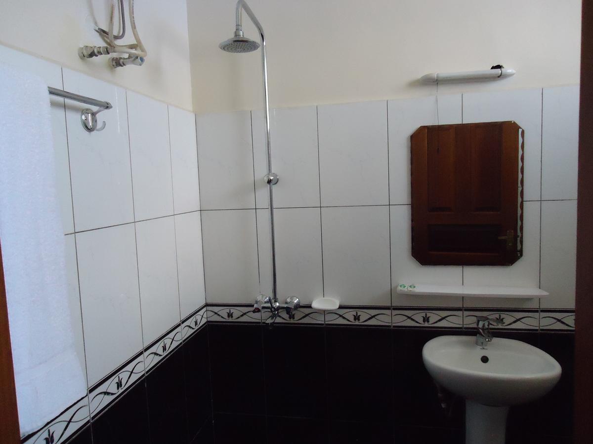 Snow View Hotel Boma la Ngombe Екстериор снимка