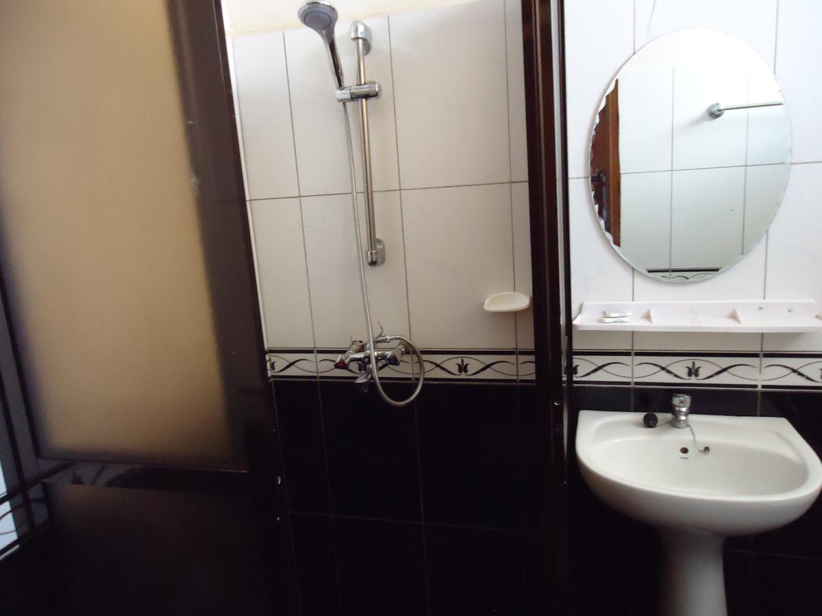 Snow View Hotel Boma la Ngombe Екстериор снимка