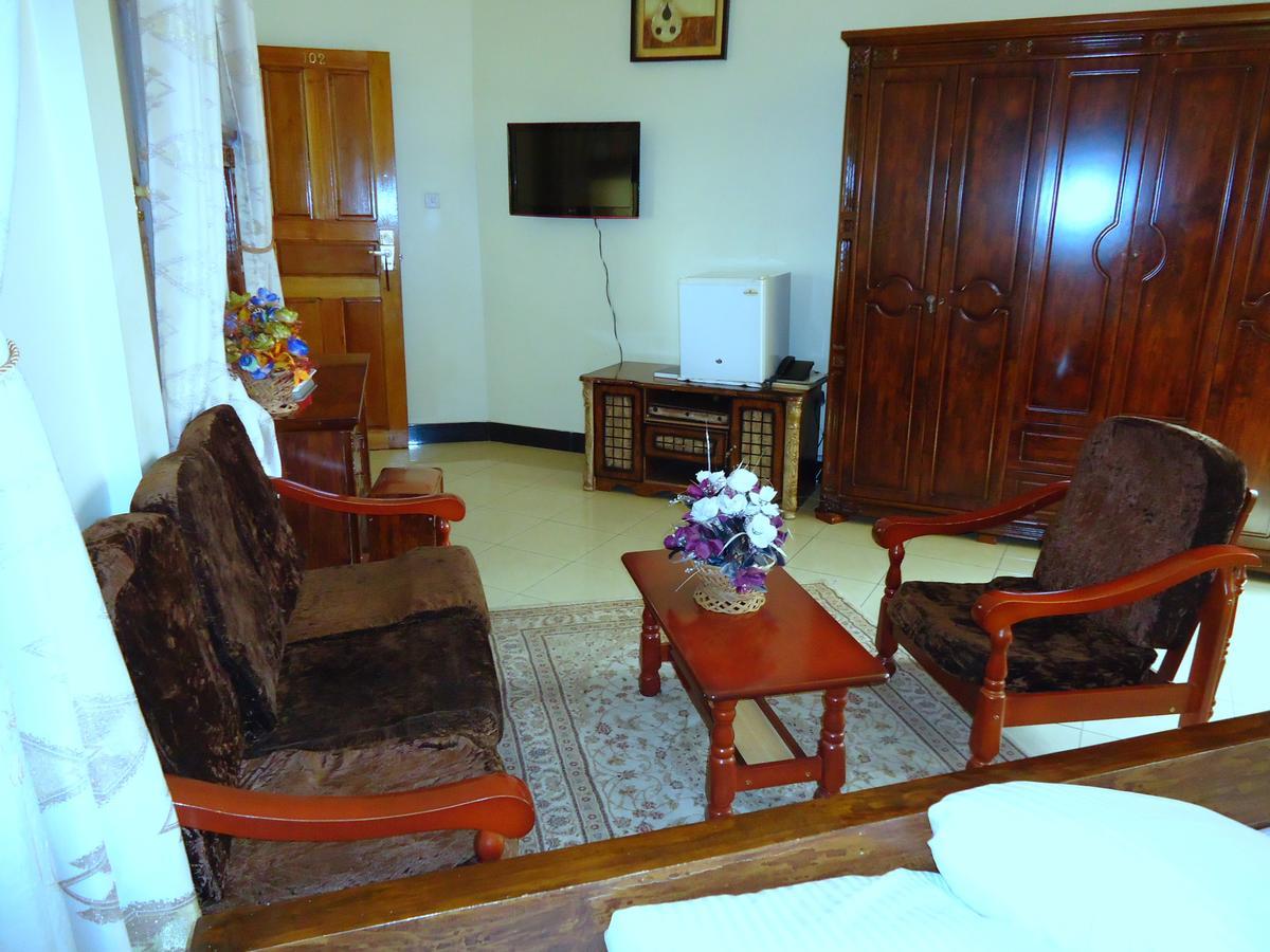 Snow View Hotel Boma la Ngombe Екстериор снимка