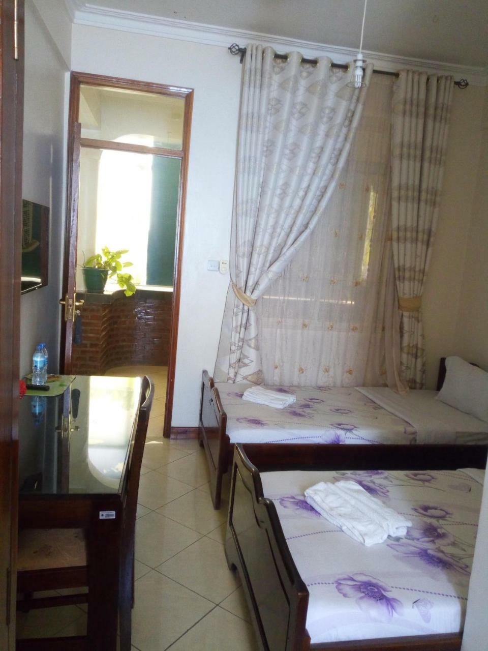 Snow View Hotel Boma la Ngombe Екстериор снимка